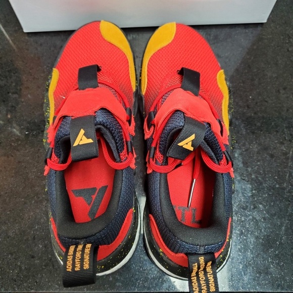 Sz Various Trae Young adidas team colors main image 4